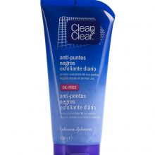 Clean and Clear Black Clearing Daily Scrub